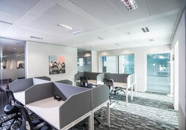 Communal Space to use at London Street, Regus (Fenchurch Street)