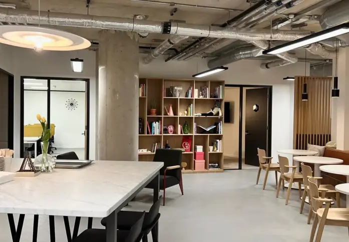 Breakout area at City North Place, Regus in Finsbury Park