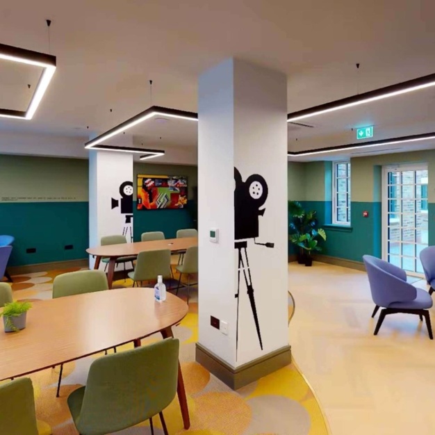 Breakout space for clients - Oxford Road, Cubix Ltd in Finsbury Park