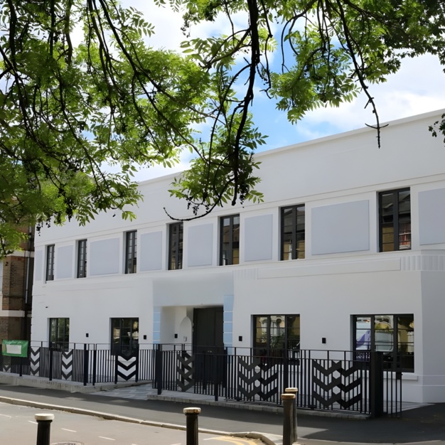 Building outside at Oxford Road, Cubix Ltd, Finsbury Park