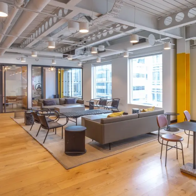 Breakout area at Finsbury Pavement, Industrious UK Holdings Ltd in Finsbury