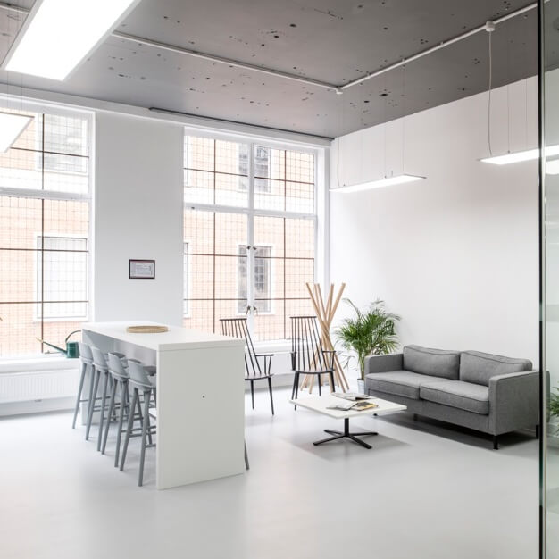 Breakout space for clients - Winsley Street, Regus in Fitzrovia