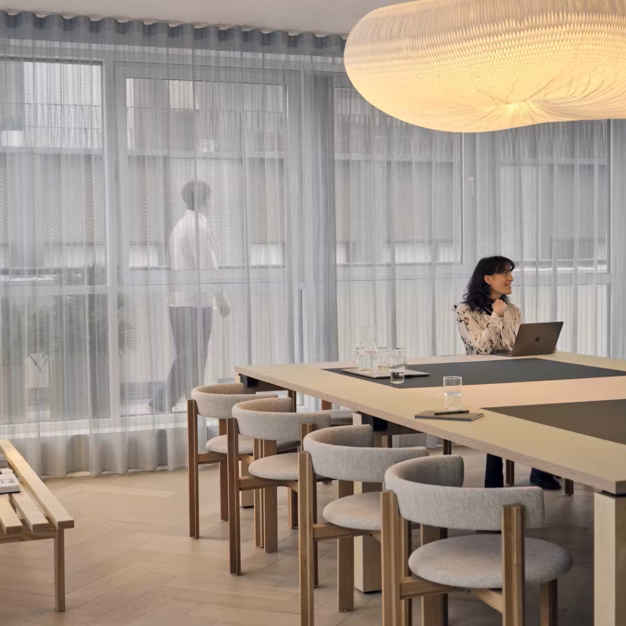 Breakout space in Riding House Street, The Office Group Ltd. (FORA) - Fitzrovia)