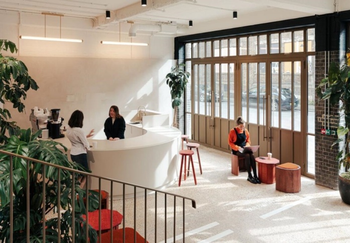 Café/restaurant within Tottenham Court Rd, RX, Fitzrovia