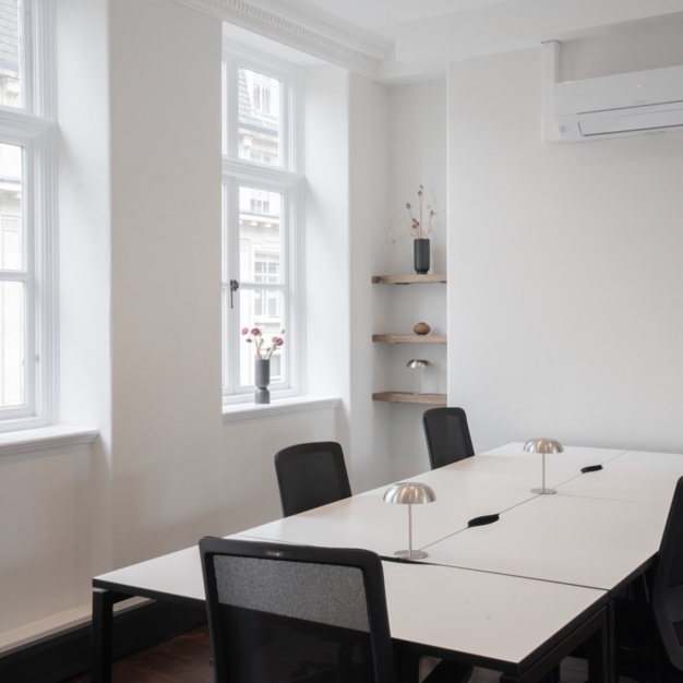 Dedicated workspace, Eastcastle Street, Workpad Group Ltd in Fitzrovia