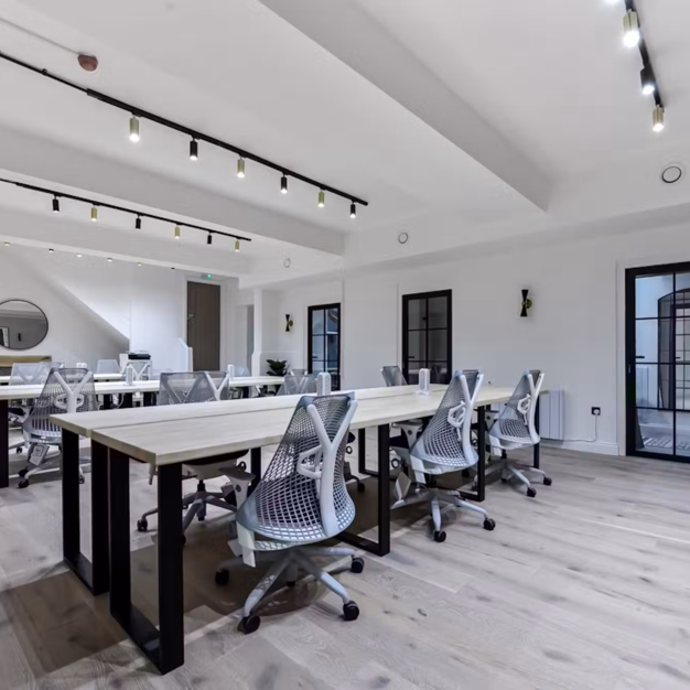 Dedicated workspace in Wells Street, Situu, Fitzrovia