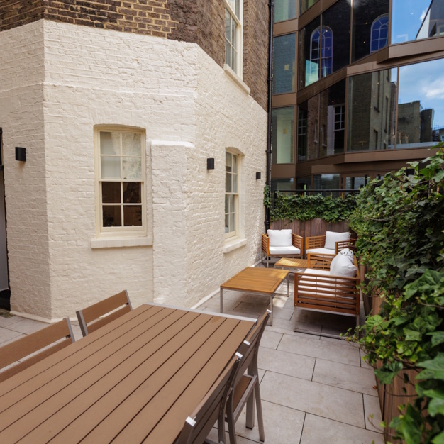 Outdoor space at Bedford Square, Grafter Offices in Fitzrovia