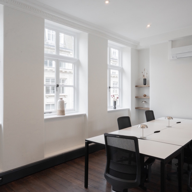 Private workspace, Eastcastle Street, Workpad Group Ltd in Fitzrovia