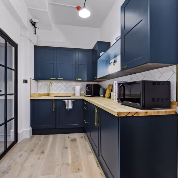 Use the dedicated kitchen at Wells Street, Situu in Fitzrovia