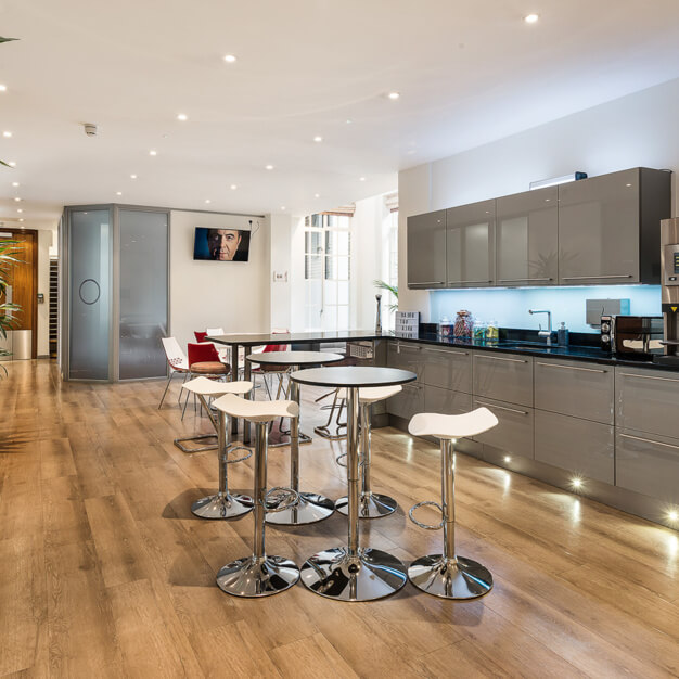 Use the Kitchen at Mortimer Street, Langham Estate - Gilmoora House in Fitzrovia
