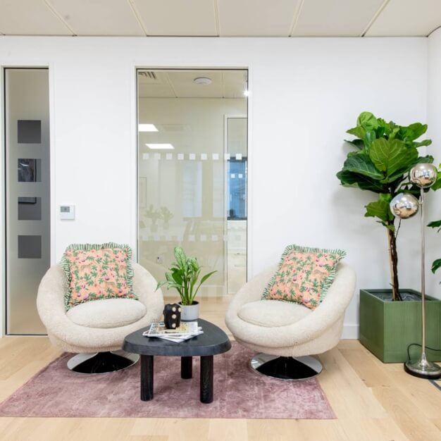 Breakout space in Fetter Lane, RNR Property Limited (t/a Canvas Offices) (Fleet Street)