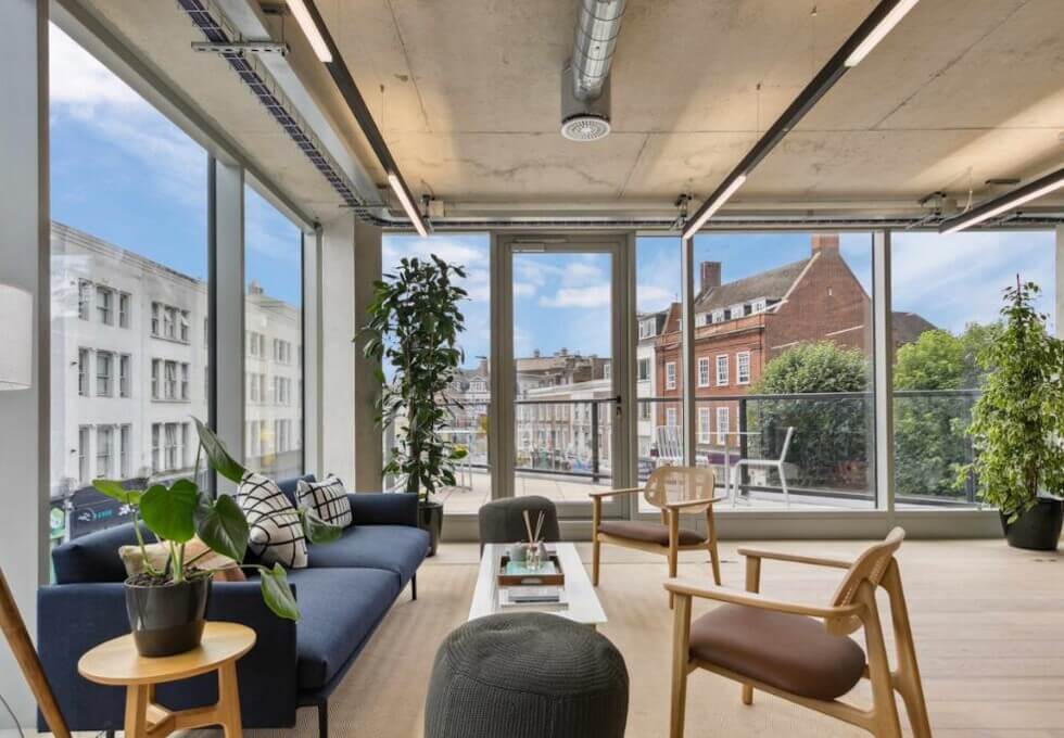 Breakout space for clients - Fulham Broadway, Romulus Shortlands Limited in Fulham