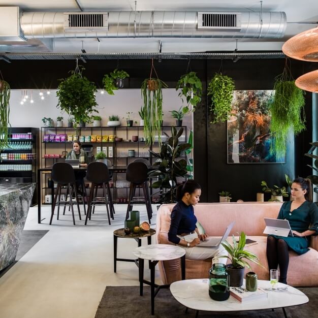 Breakout space for clients - New King's Road, Uncommon in Fulham