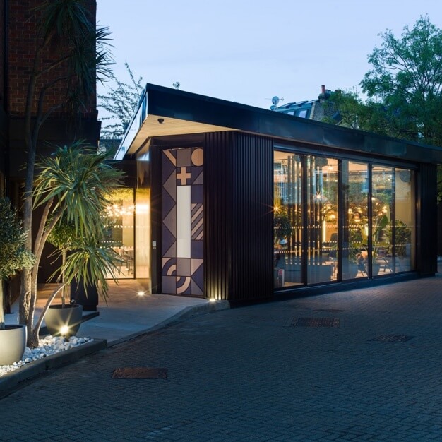 Building external for New King's Road, Fulham, Uncommon