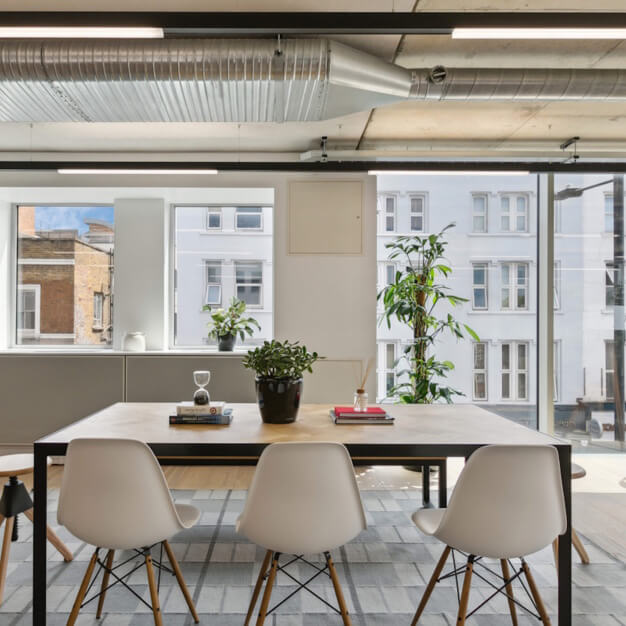 Client breakout area - Fulham Broadway, Romulus Shortlands Limited in London