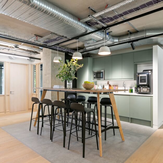 Client breakout space at Fulham Broadway, London - Romulus Shortlands Limited