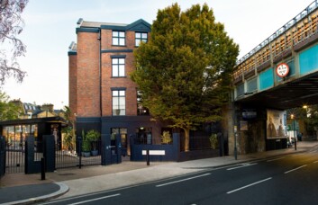 The building external for New King's Road, Fulham, Uncommon