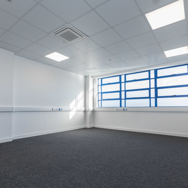 Unfurnished workspace in Effie Road, Fulham, Access Storage
