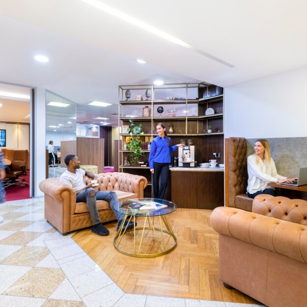 Breakout space for clients - Mayfair Place, Serv Corp in Green Park