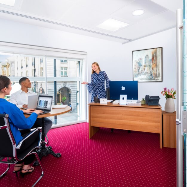 Private workspace, Mayfair Place, Serv Corp in Green Park