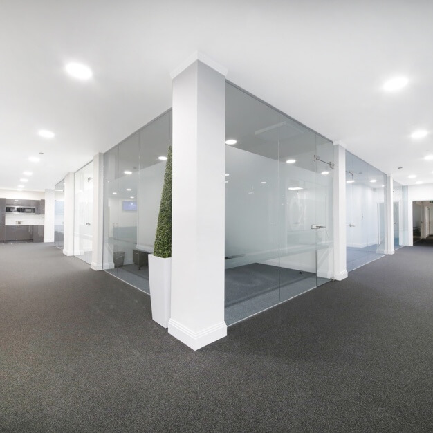 Hall/access - Creek Road, Curve Serviced Offices (Greenwich)