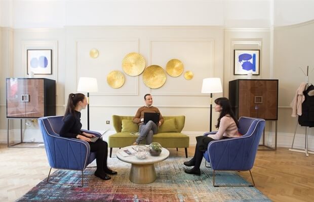 Breakout space for clients - Grosvenor Gardens, The Boutique Workplace Company in Grosvenor Gardens