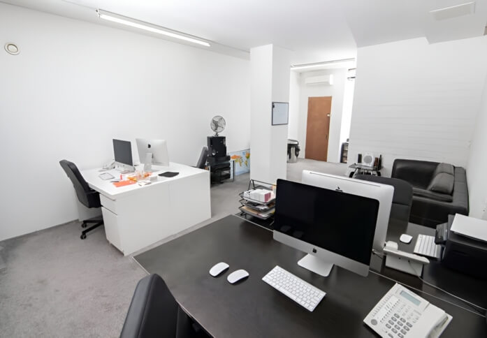 Private workspace in Dunston Road, Studio Lau Limited (Haggerston)