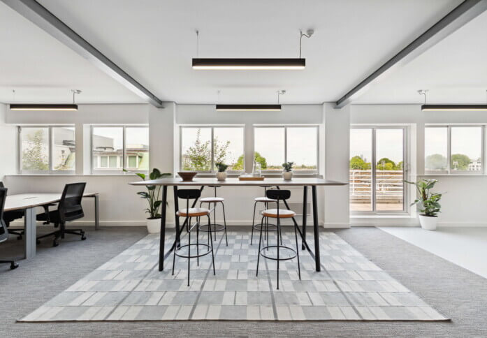 Breakout space for clients - Glenthorne Road, Romulus Shortlands Limited in Hammersmith