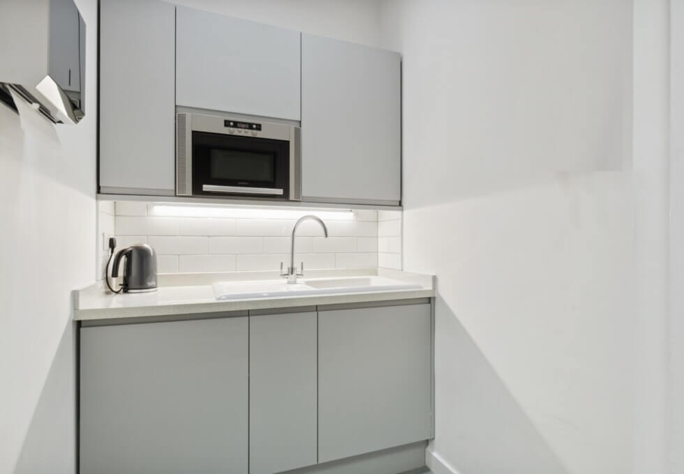 Kitchen area - Glenthorne Road, Romulus Shortlands Limited (Hammersmith)