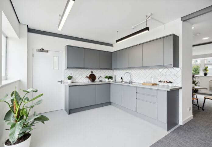 Kitchen at Glenthorne Road, Romulus Shortlands Limited in Hammersmith