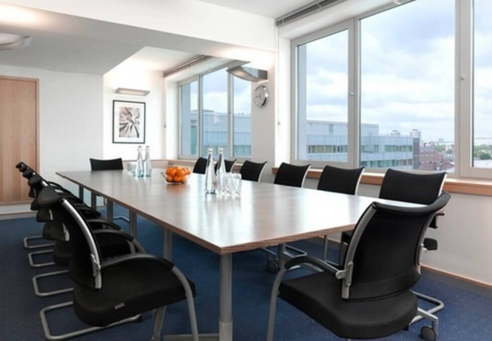 Meeting room - Hammersmith Grove, Regus in Hammersmith