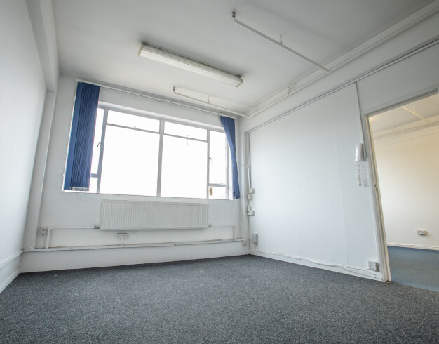 Unfurnished workspace at Nestles Avenue in Hayes (Access Storage)