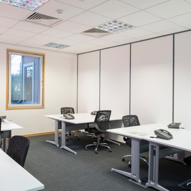 Meeting rooms at Bath Road, Regus in Heathrow