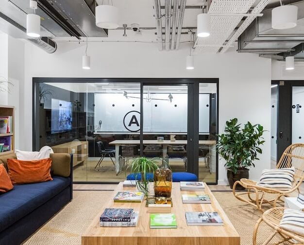 Breakout area at Bedford Row, WeWork in Holborn