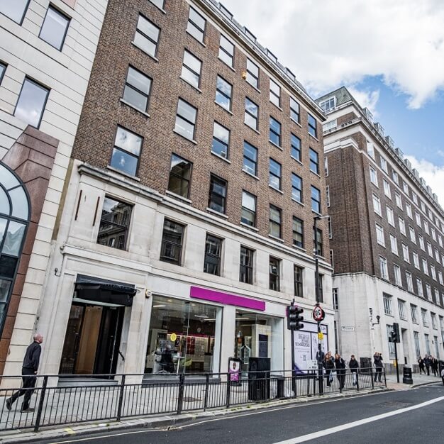 Building outside at High Holborn, RX, Holborn