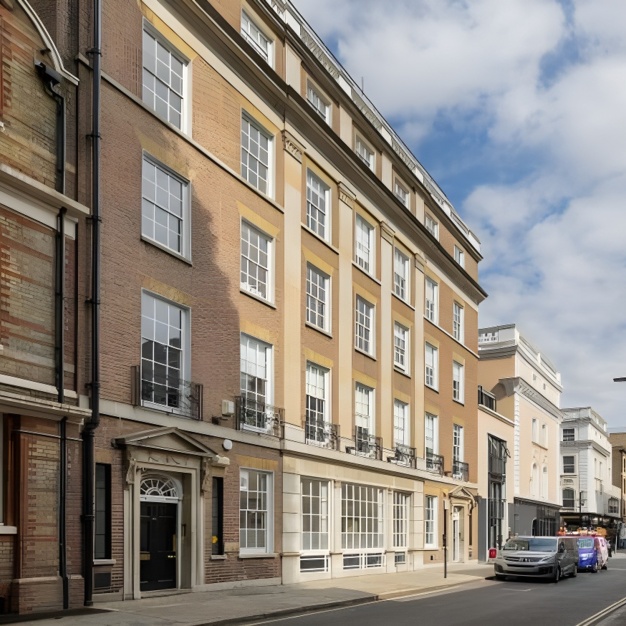 Building pictures of Little Russell Street, Knotel at Holborn