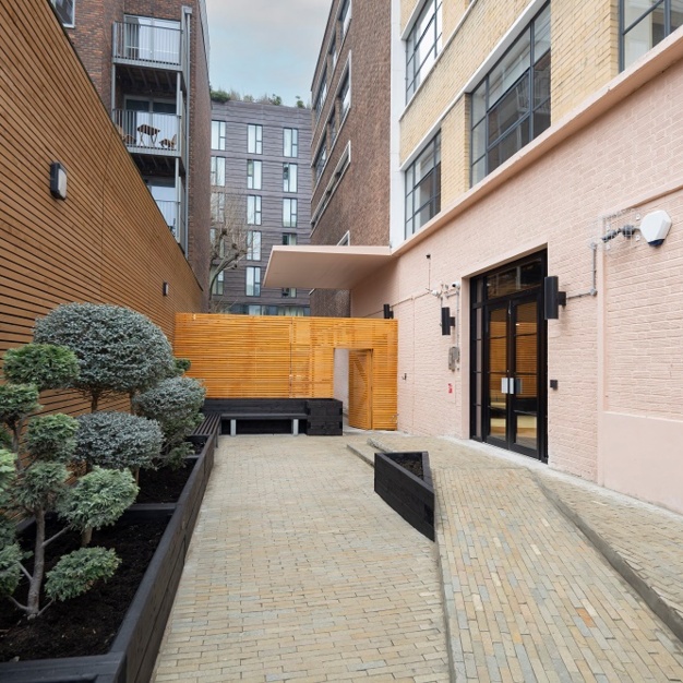 A balcony/terrace at Haberdasher Street, Base Offices (Hoxton)