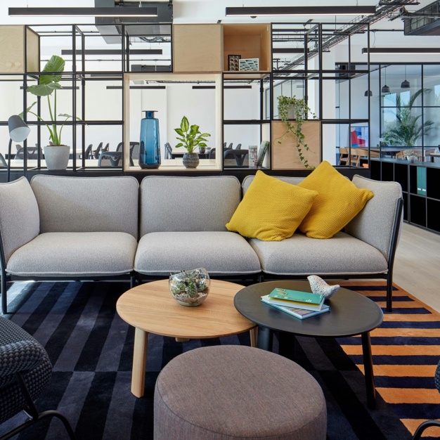 Dedicated breakout space for clients - Brewery Road, Base Offices in Islington