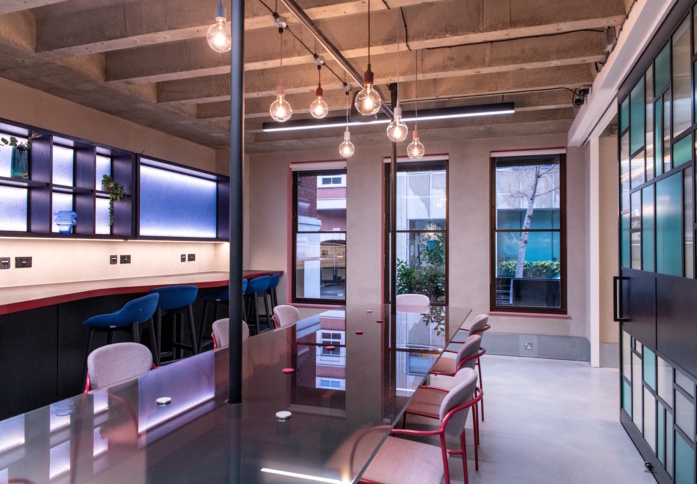 Communal Space to use at Wrights Lane, Huckletree (Kensington)