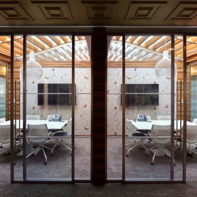 Meeting room - Kensington High Street, Ocubis in Kensington