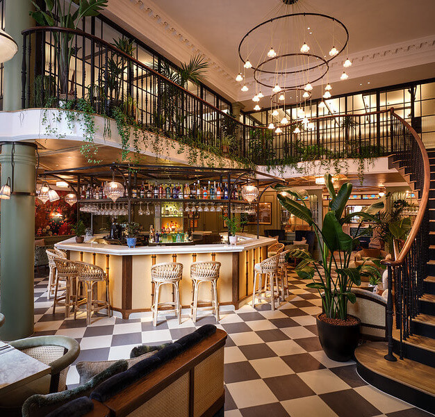 Café area at Knightsbridge, Ocubis, Knightsbridge