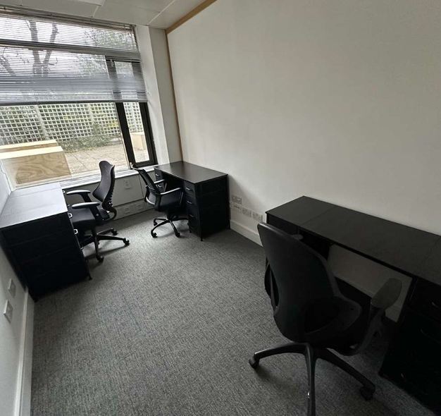Private workspace - Knightsbridge, Londinium Advisors Ltd