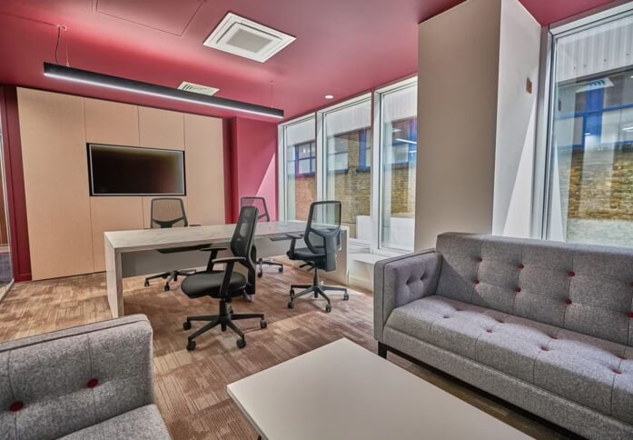 Private workspace - Church Road, 88 Management Ltd in Leyton