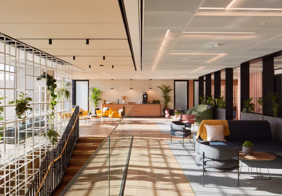 A breakout area in Old Broad Street, Land Securities Group PLC, Liverpool Street