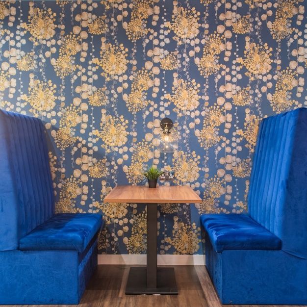 Breakout area for clients - Victoria Avenue, Podium Space Ltd in Liverpool Street