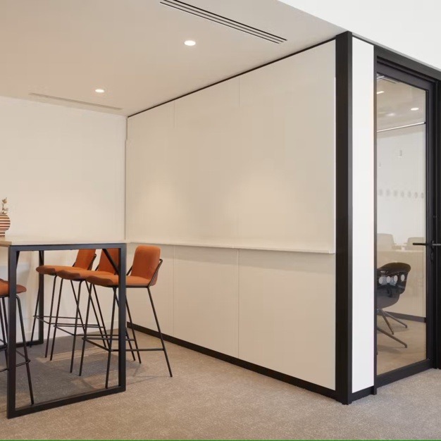 The breakout area - Liverpool Street, The British Land Company PLC in London