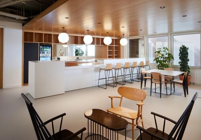 The Breakout area - New Broad Street, Regus (Liverpool Street)