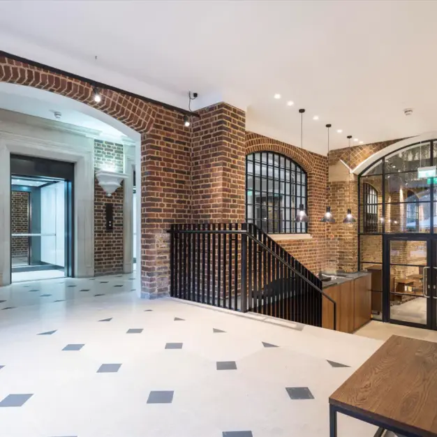 The hallway at Devonshire Square, KNIGHT FRANK in Liverpool Street
