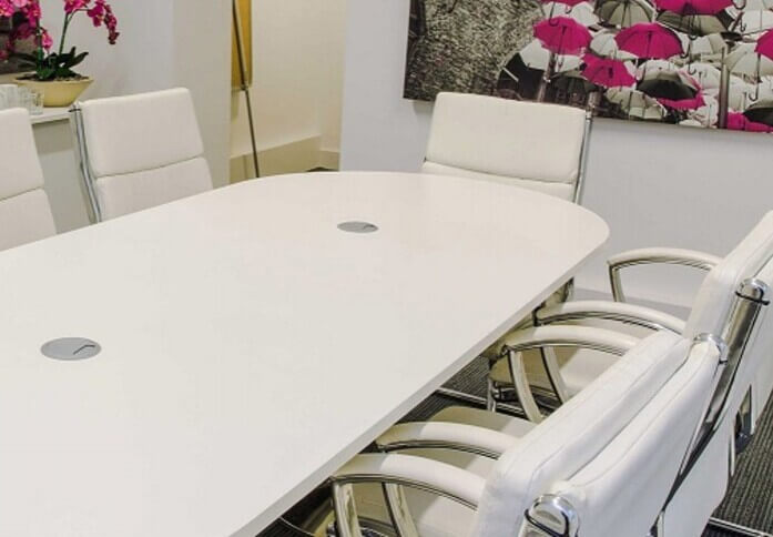 Boardroom at St Thomas Street, The Boutique Workplace Company in London Bridge