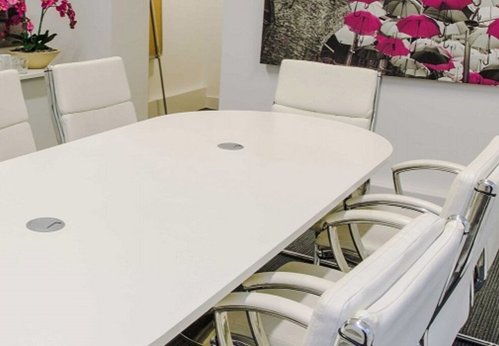 Boardroom at St Thomas Street, The Boutique Workplace Company in London Bridge